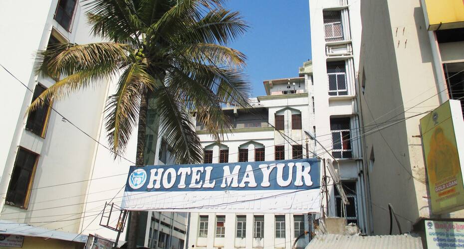 Mayur Hotel, Nizamabad 3